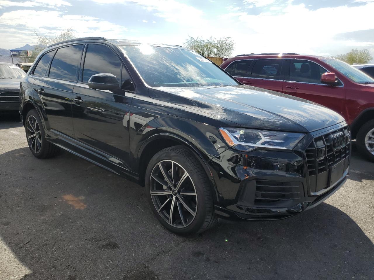 AUDI Q7 PREMIUM PLUS