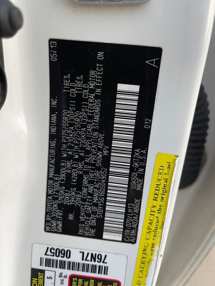 TOYOTA SEQUOIA PLATINUM