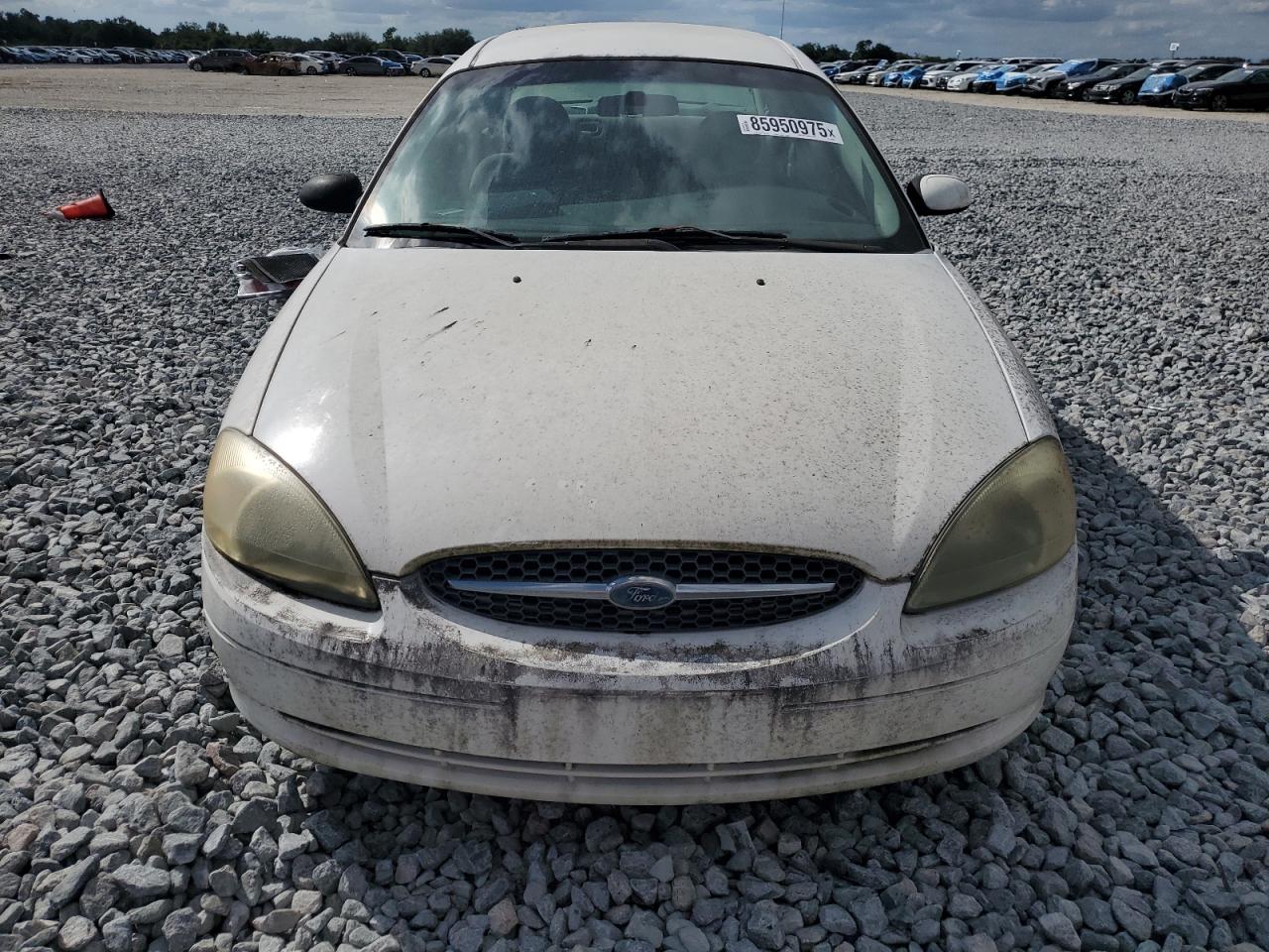 Lot #3273846177 2003 FORD TAURUS SE