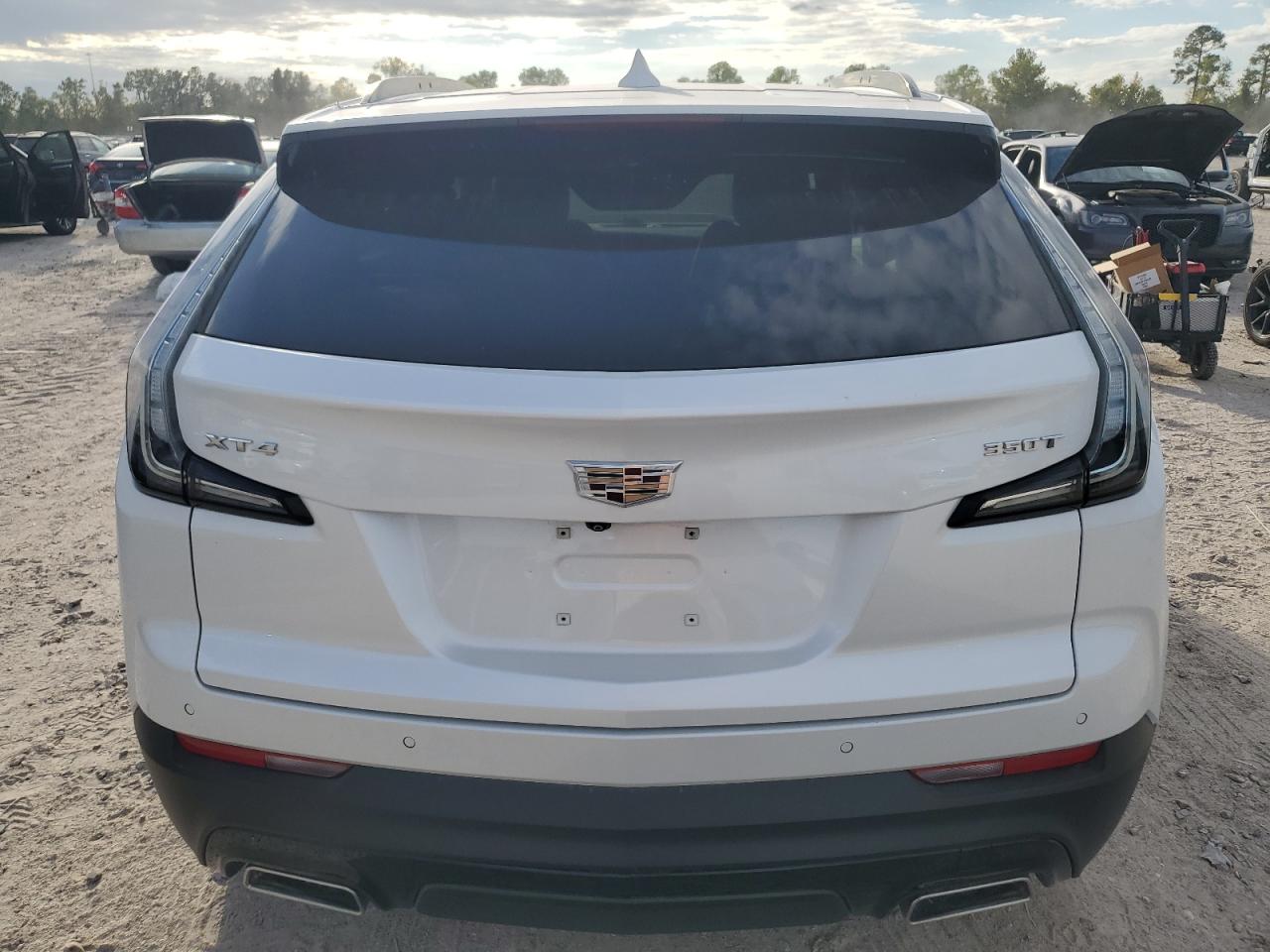 CADILLAC XT4 SPORT