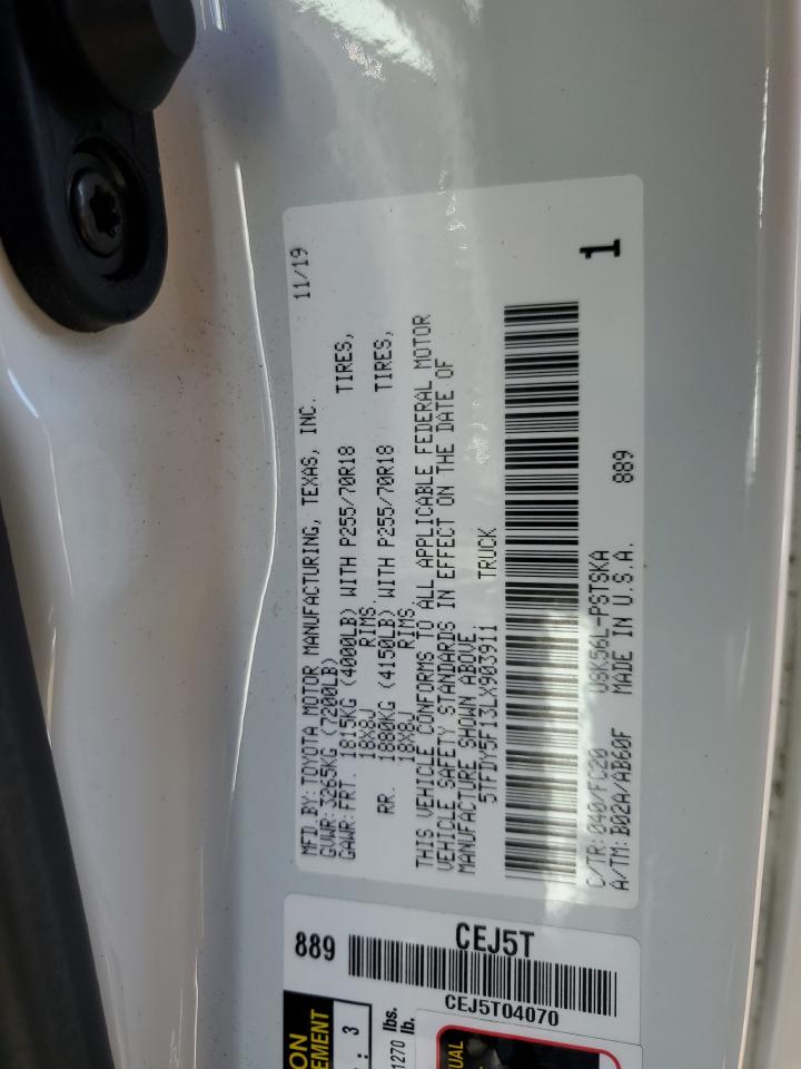 TOYOTA TUNDRA CREWMAX SR5