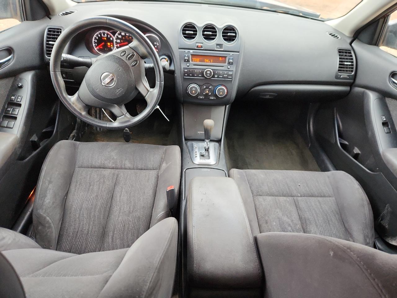 NISSAN ALTIMA BASE