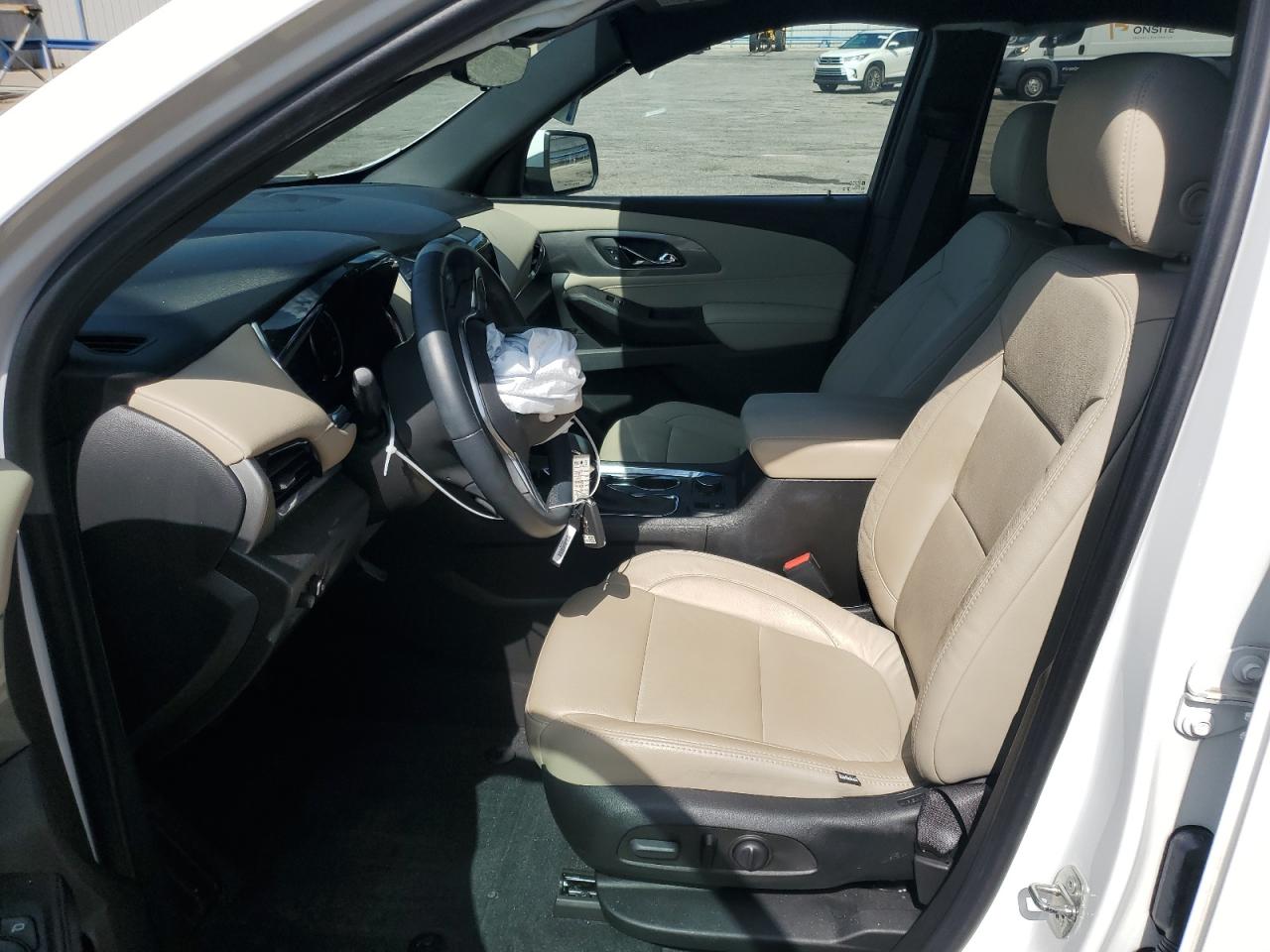 CHEVROLET TRAVERSE LT