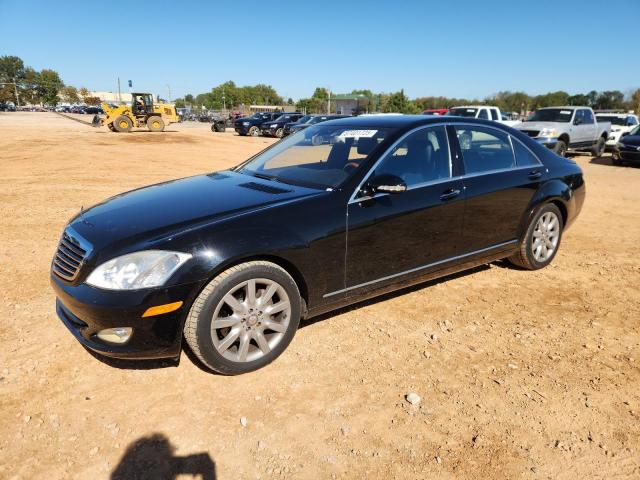 MERCEDES-BENZ S550