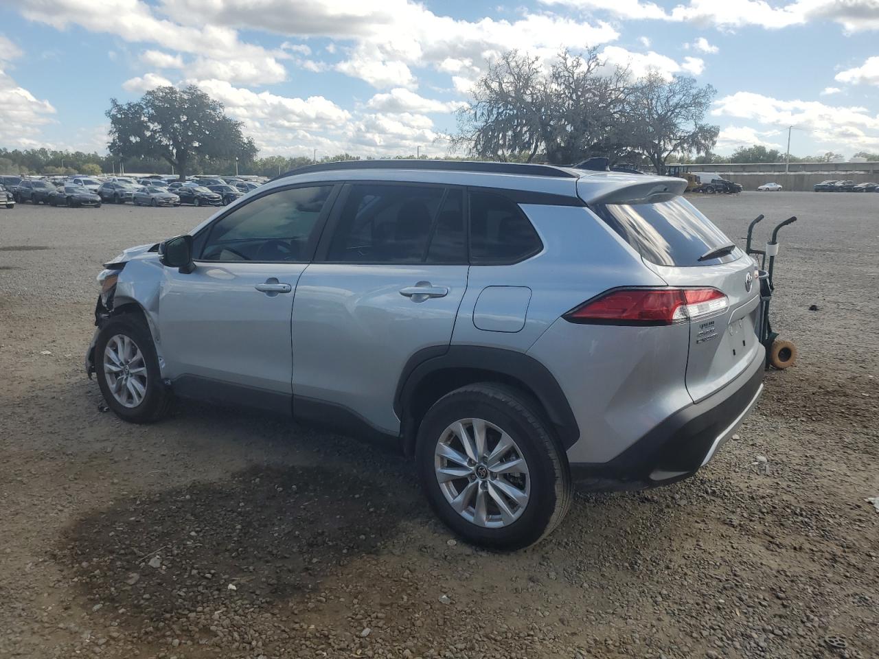 TOYOTA COROLLA CROSS LE