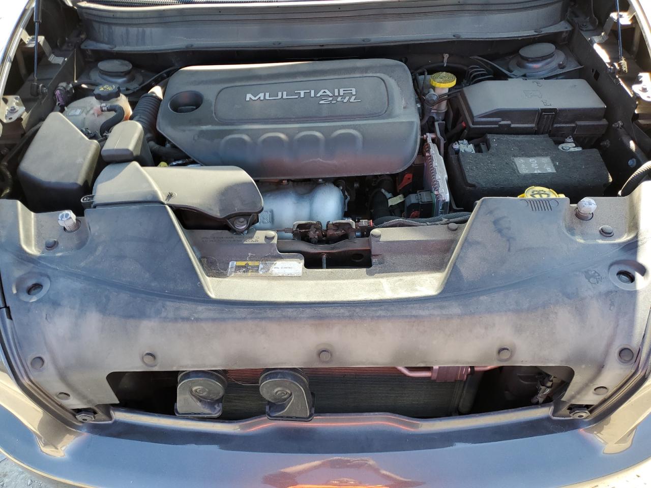 JEEP GRAND CHEROKEE LATITUDE PLUS