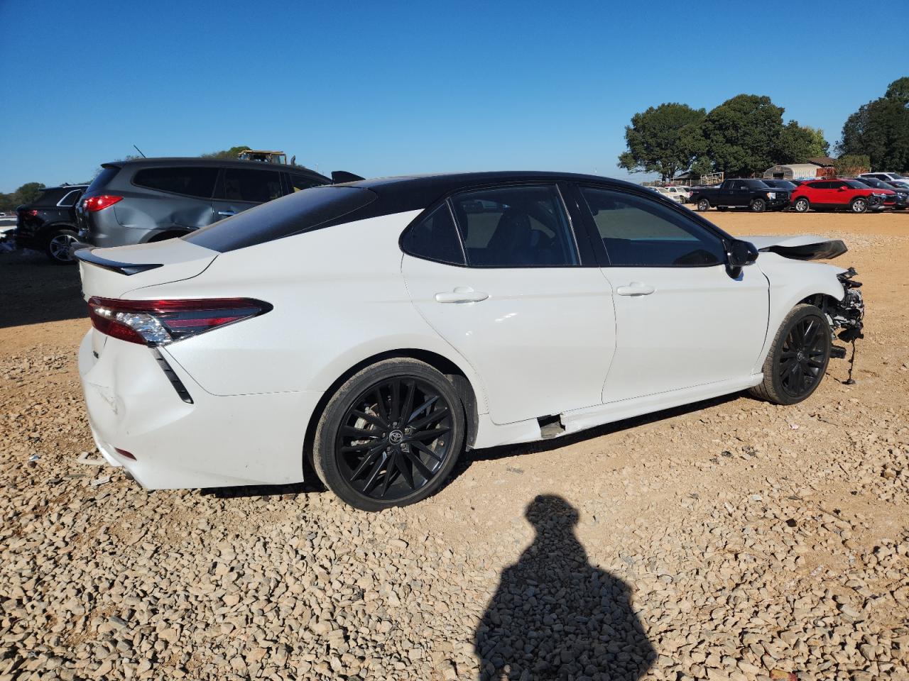TOYOTA CAMRY XSE
