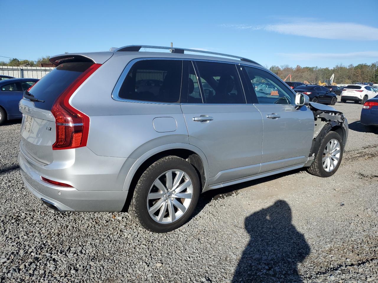VOLVO XC90 T6