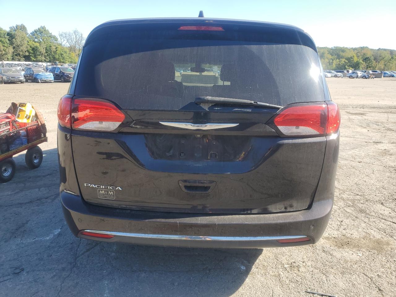 CHRYSLER PACIFICA TOURING L