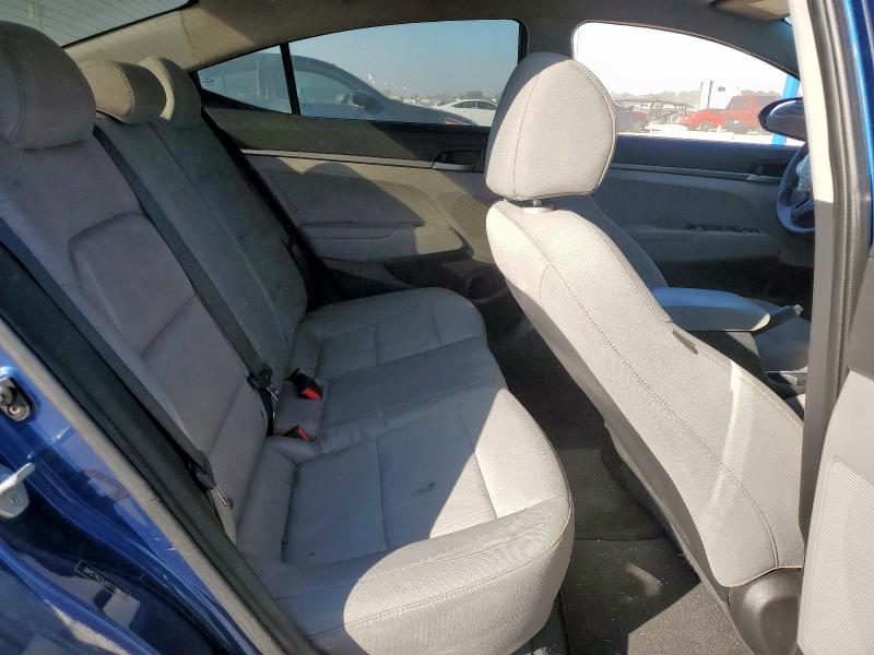 2018 HYUNDAI ELANTRA SE - 5NPD74LFXJH217788