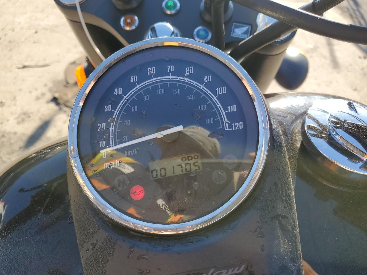 Lot #3302886919 2019 HONDA VT750 C2B