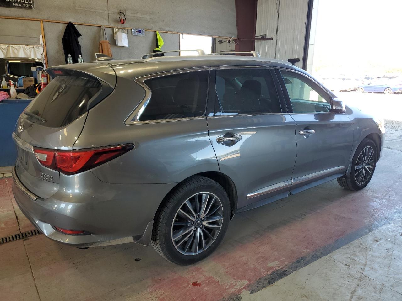 INFINITI QX60