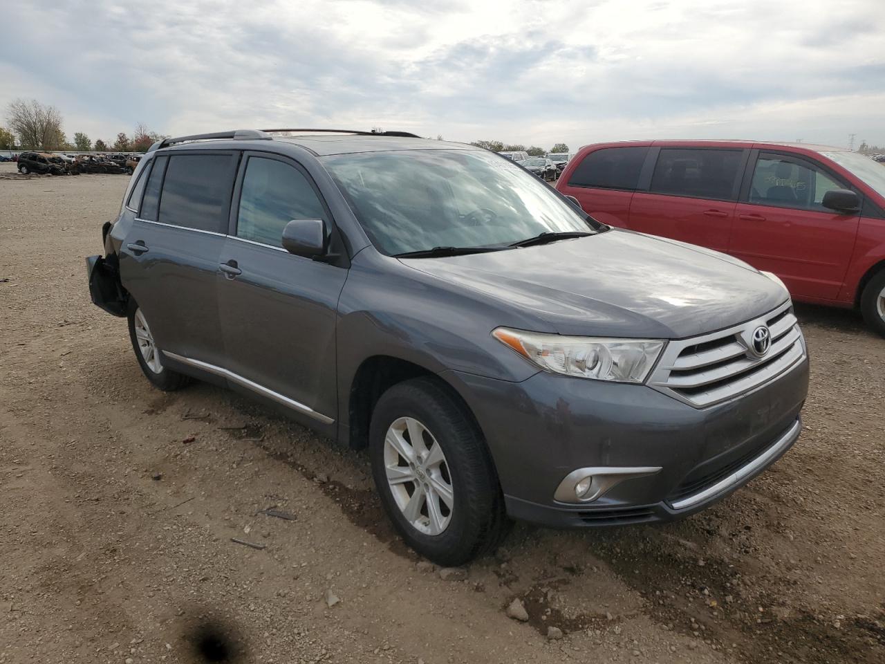 TOYOTA HIGHLANDER BASE