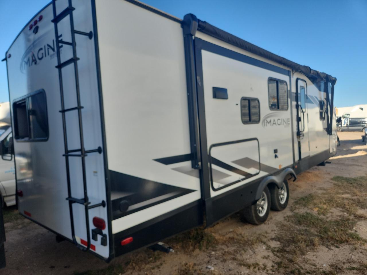 Lot #3294620026 2024 GRAND DESIGN IMAGINE