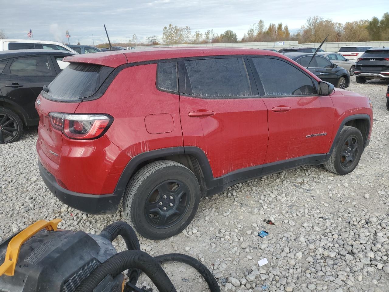 Lot #3284718971 2018 JEEP COMPASS SP