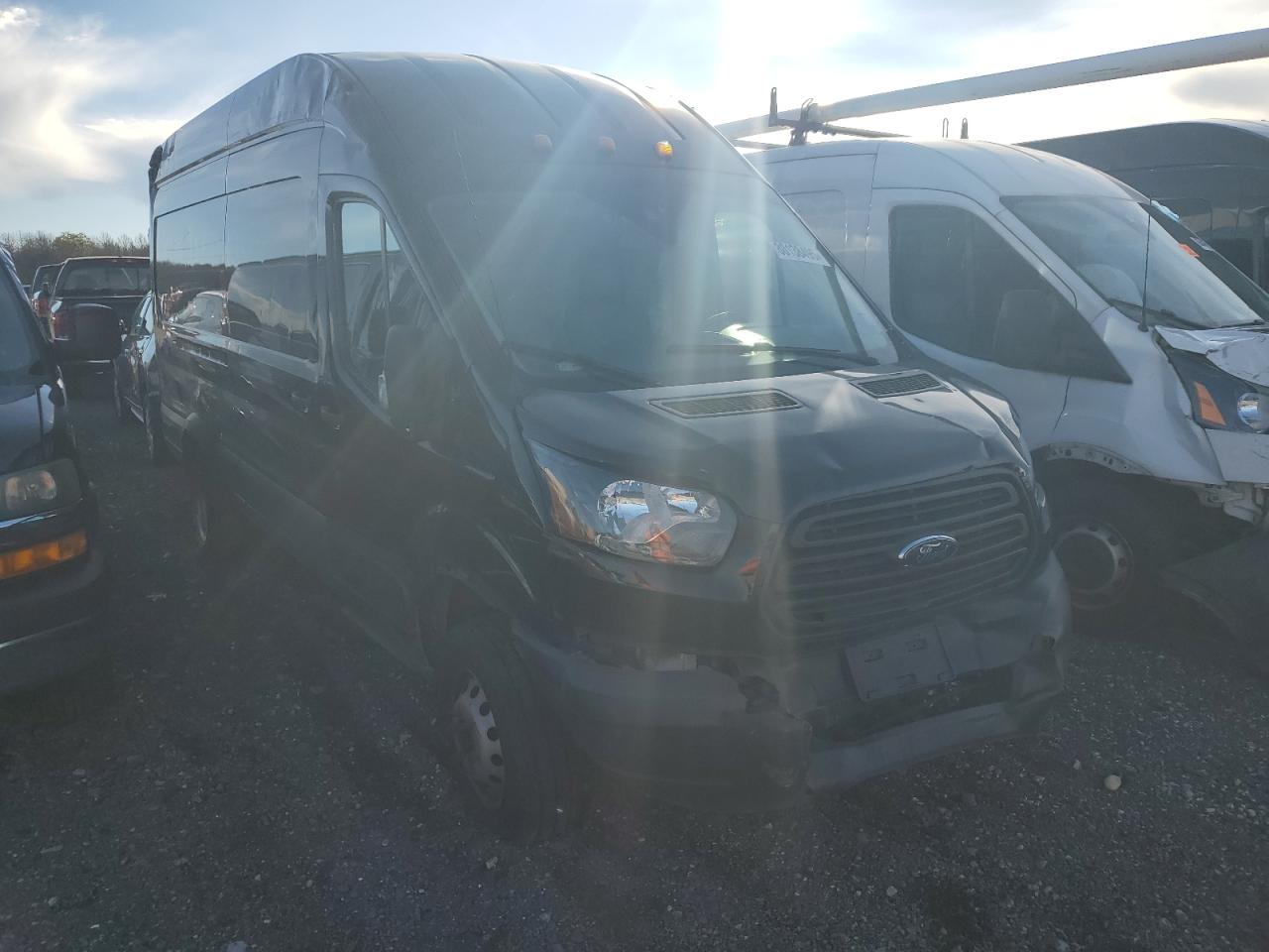 FORD TRANSIT T-350 HD