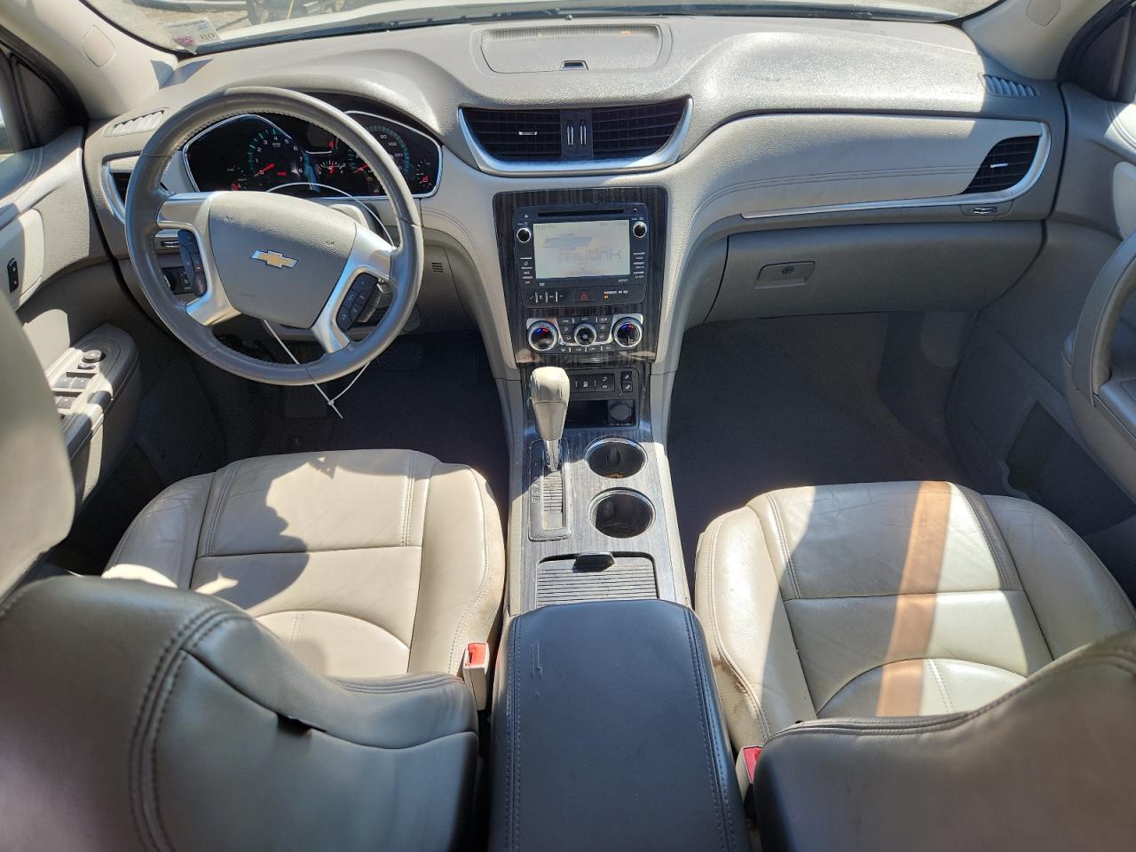 CHEVROLET TRAVERSE LT