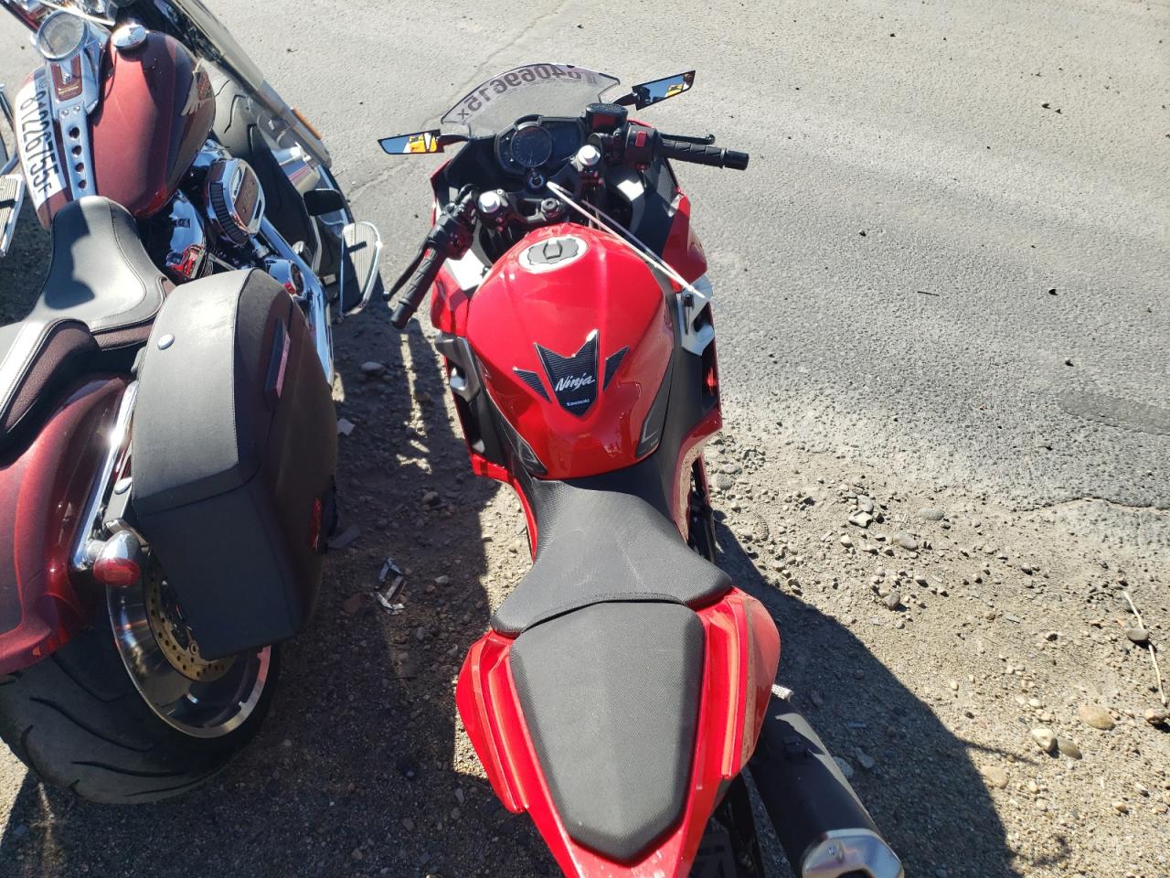 Lot #3258871794 2021 KAWASAKI EX400