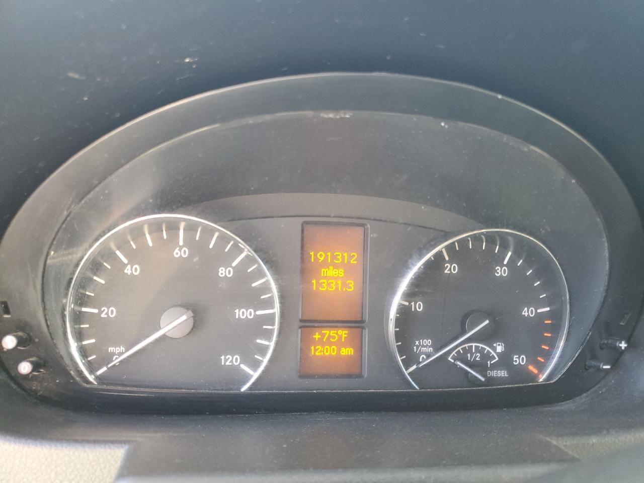 MERCEDES-BENZ SPRINTER 2500