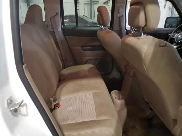 2016 JEEP PATRIOT LATITUDE 1C4NJRFB5GD661820