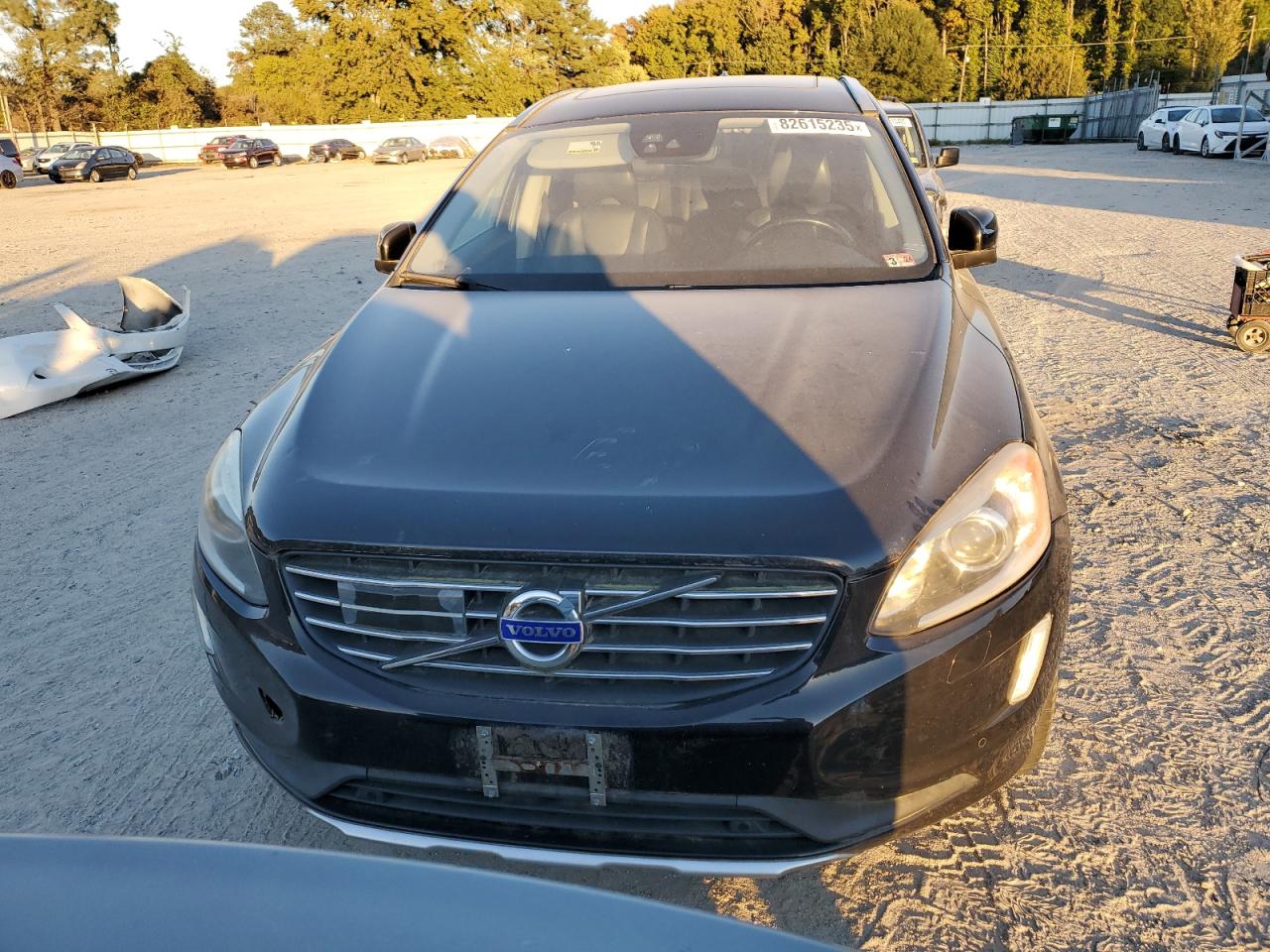 VOLVO XC60 T5 PLATINUM