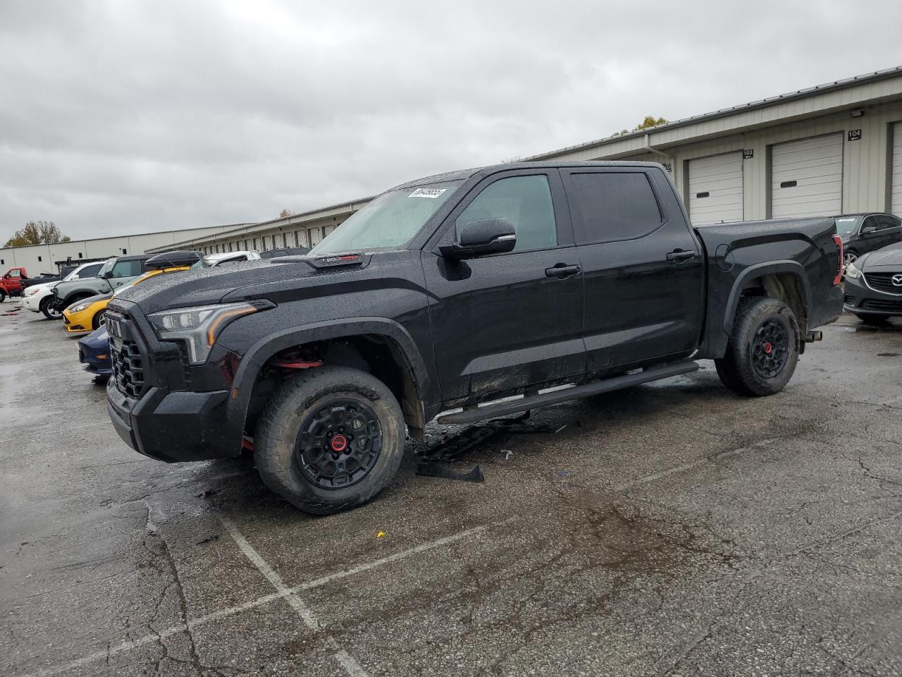 TOYOTA TUNDRA CREWMAX LIMITED