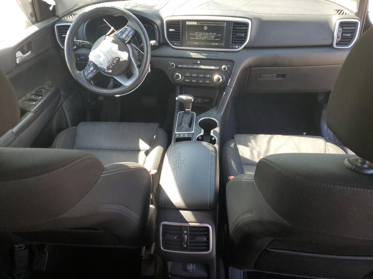 KIA SPORTAGE LX