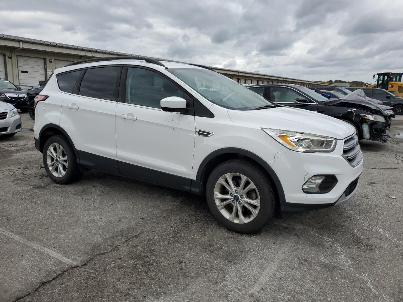 FORD ESCAPE SE
