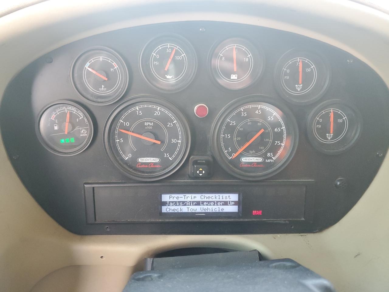 Lot #3280460155 2011 OTHE M-40QTH FREIGHTLINE