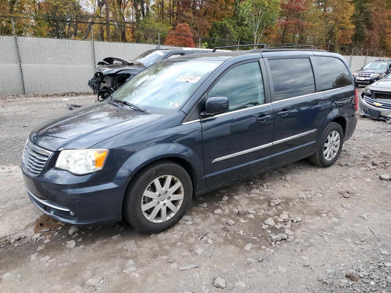 CHRYSLER TOWN & COUNTRY TOURING