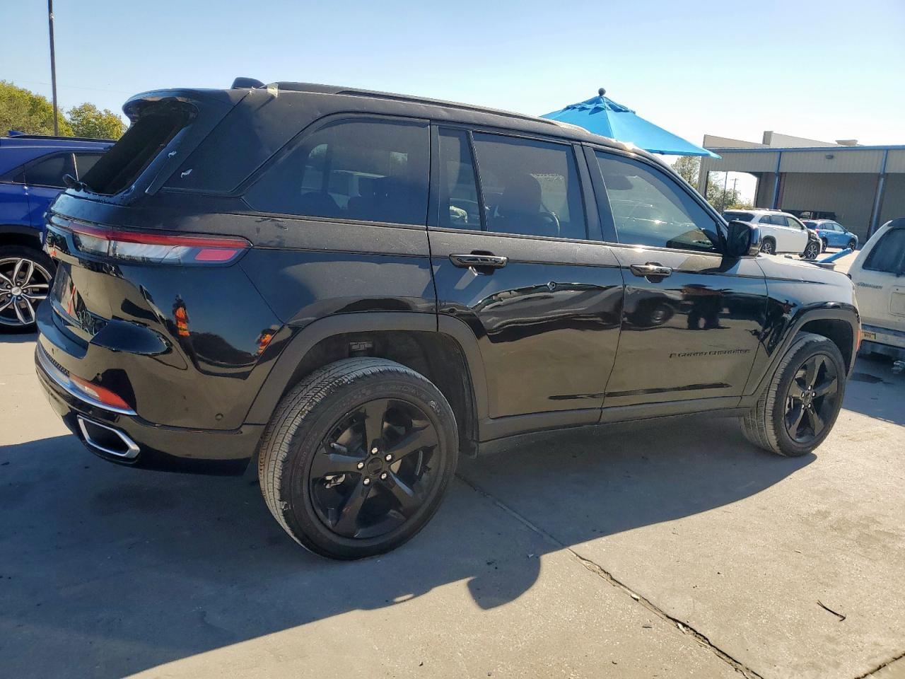 JEEP GRAND CHEROKEE LAREDO