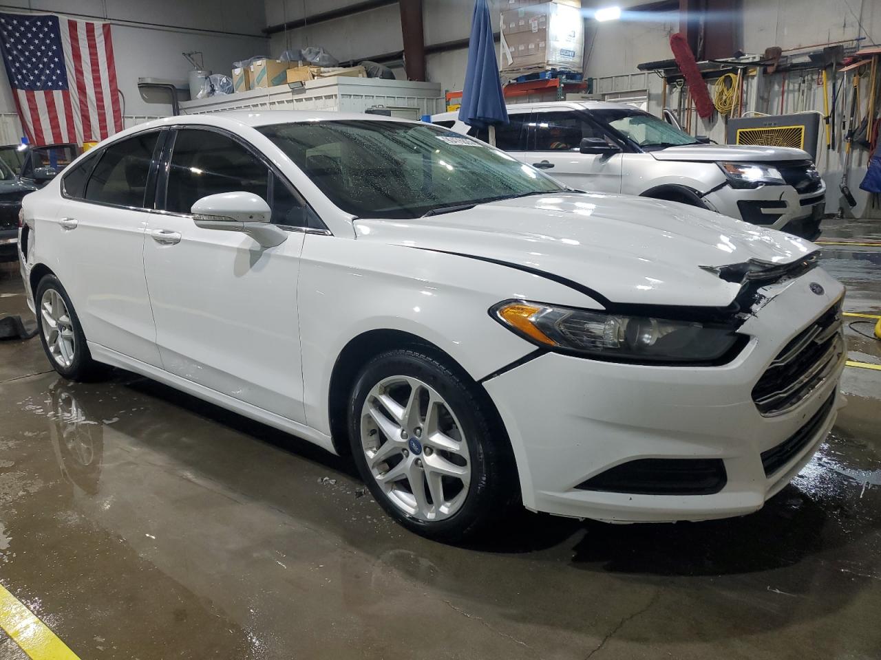 FORD FUSION SE