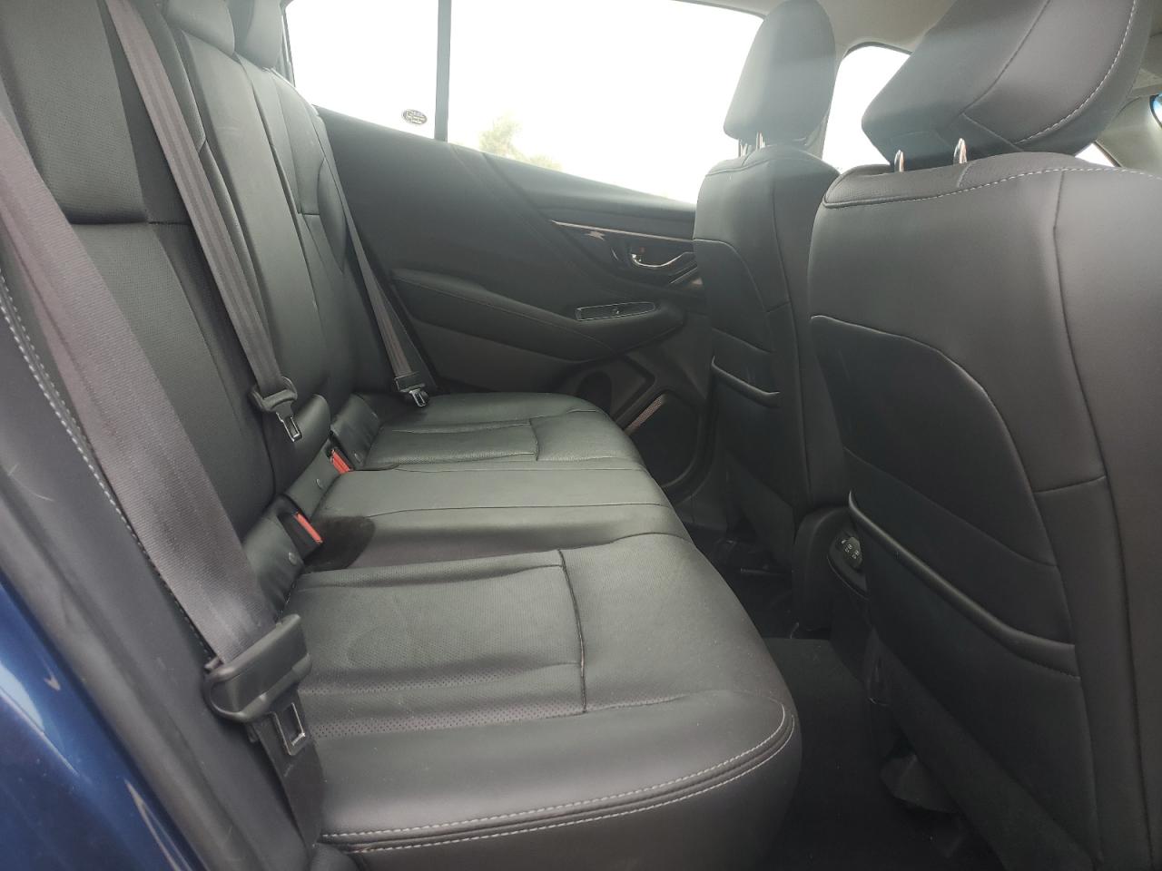 SUBARU LEGACY LIMITED