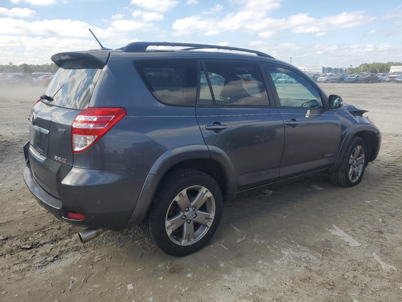 TOYOTA RAV4 SPORT