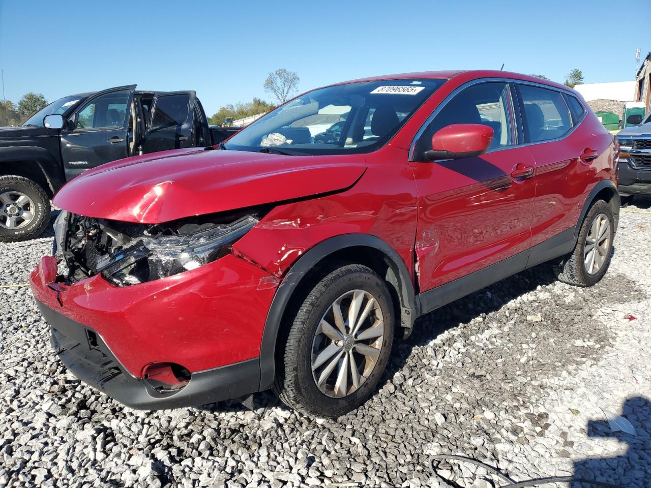 NISSAN ROGUE SPORT S