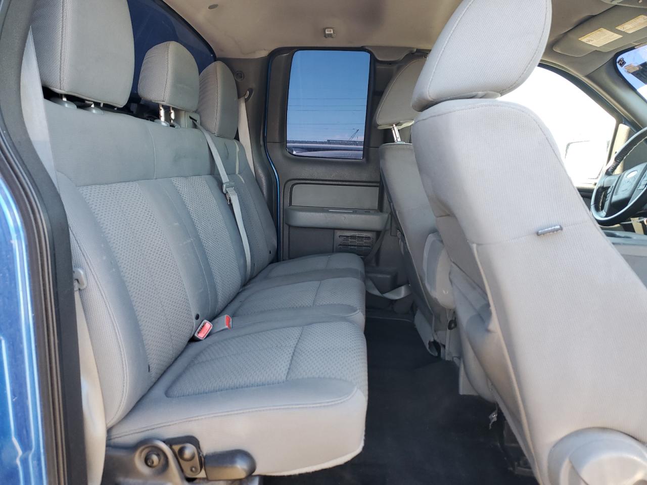 FORD F-150 SUPER CAB