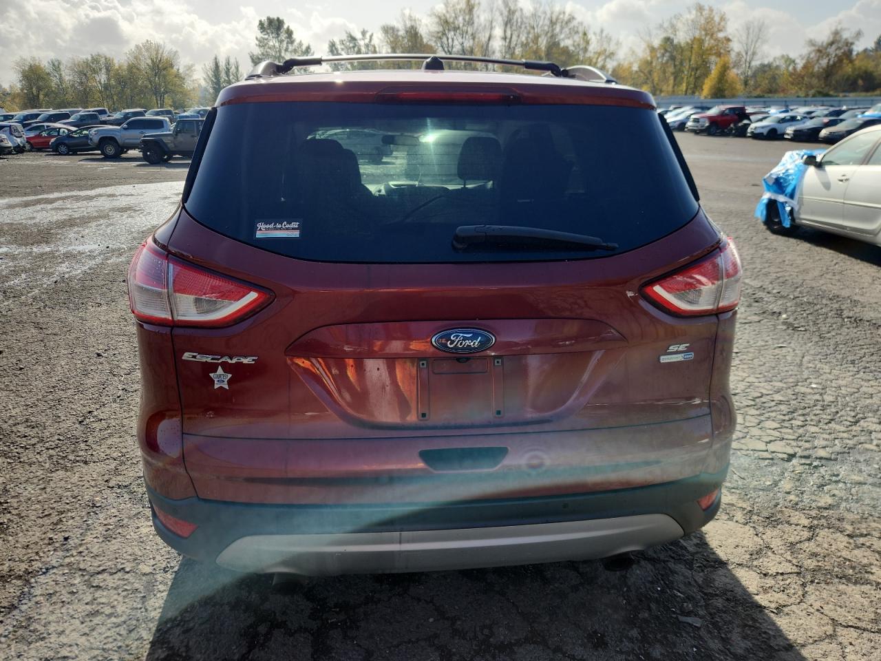 FORD ESCAPE SE