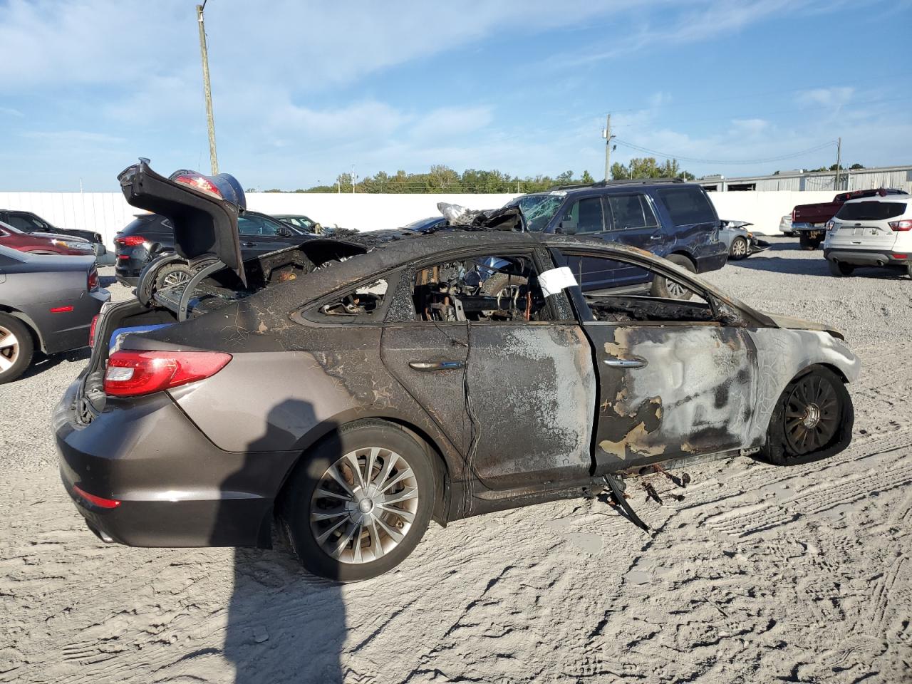 HYUNDAI SONATA SPORT