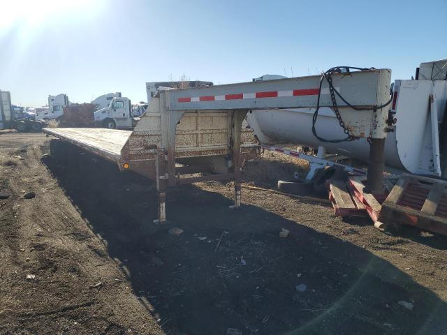 Global Auto Auctions: 1990 MAXEY WELDING TRAILER