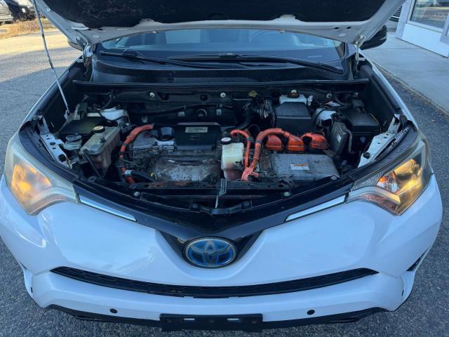 2017 TOYOTA RAV4 HV LE JTMRJREVXHD071076