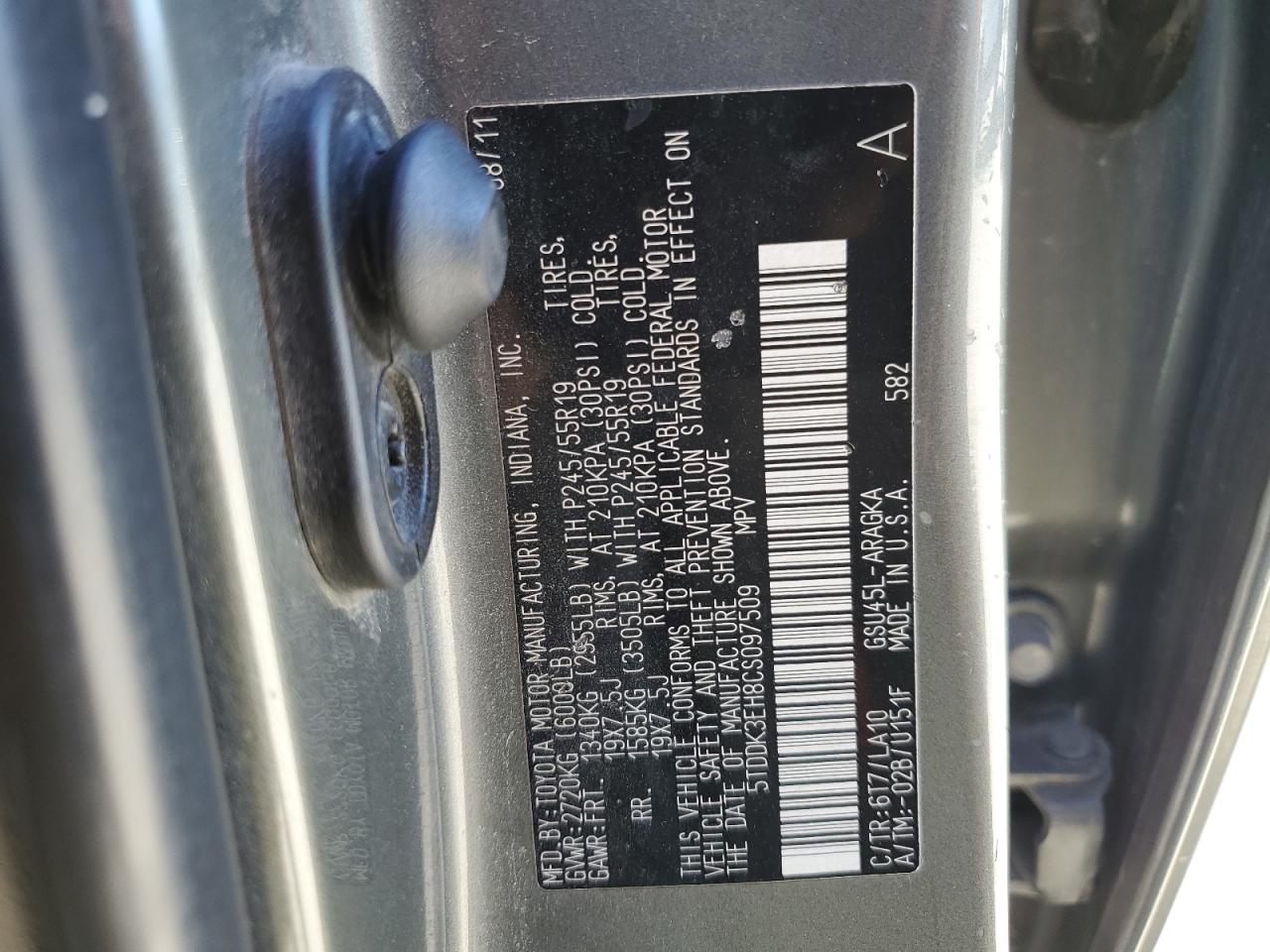 TOYOTA HIGHLANDER LIMITED