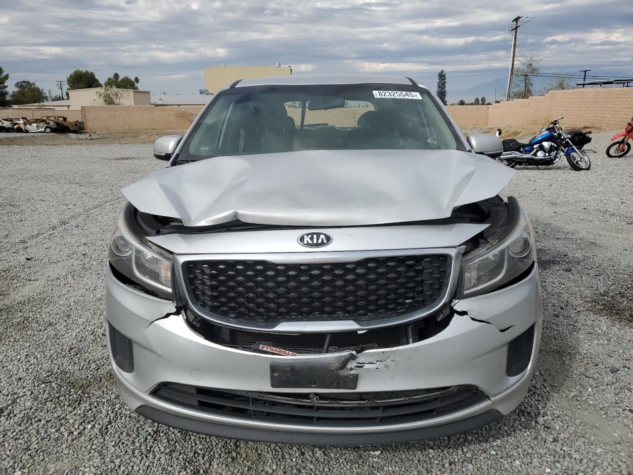 KIA SEDONA L