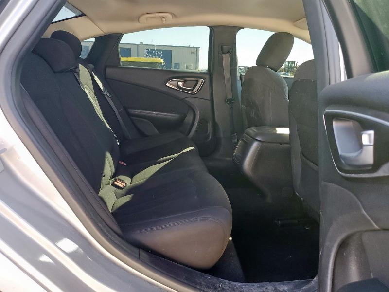 2016 CHRYSLER 200 LIMITE - 1C3CCCABXGN143478