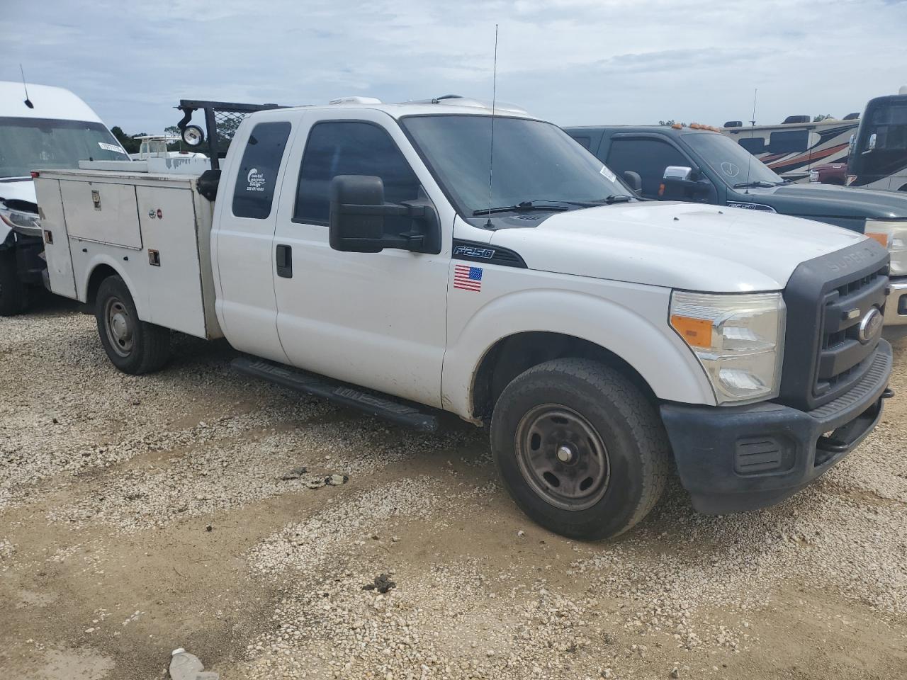 FORD F-250 SUPER DUTY