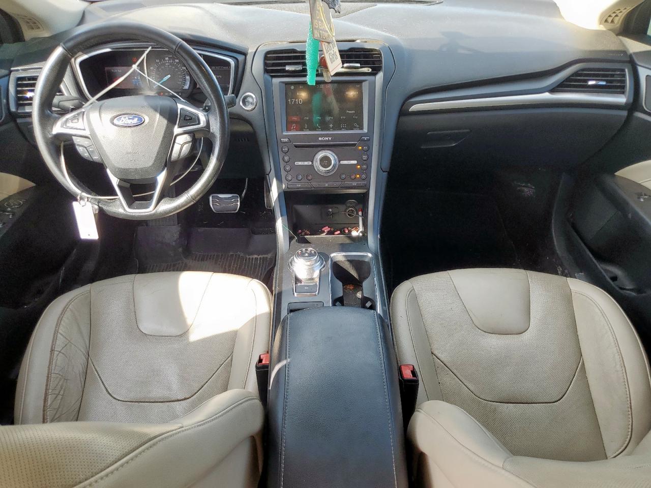 FORD FUSION TITANIUM