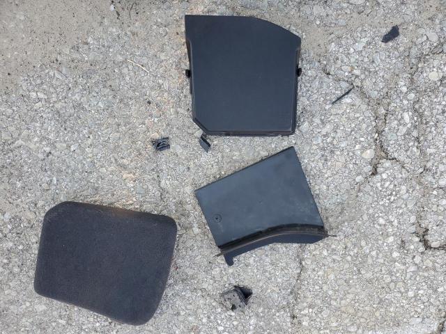 2016 VOLVO XC60 T5 PR YV4612RK3G2822780