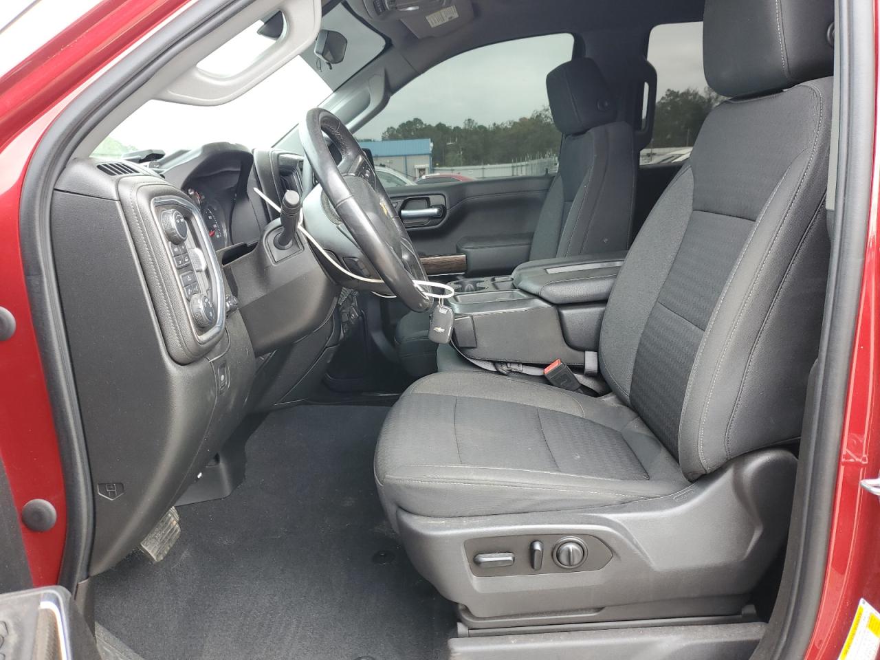 CHEVROLET SILVERADO K1500 LT