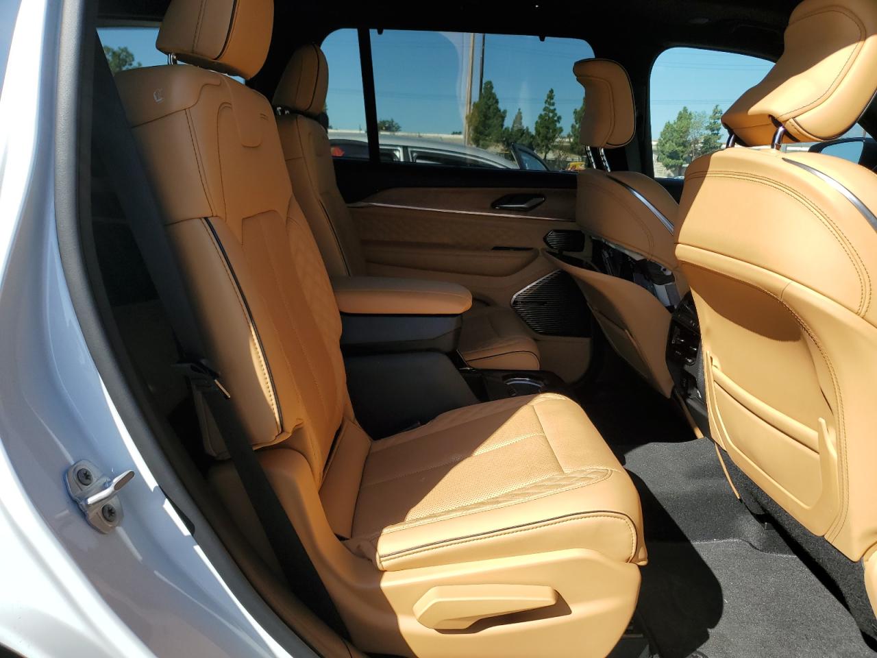 JEEP GRAND CHEROKEE L SUMMIT