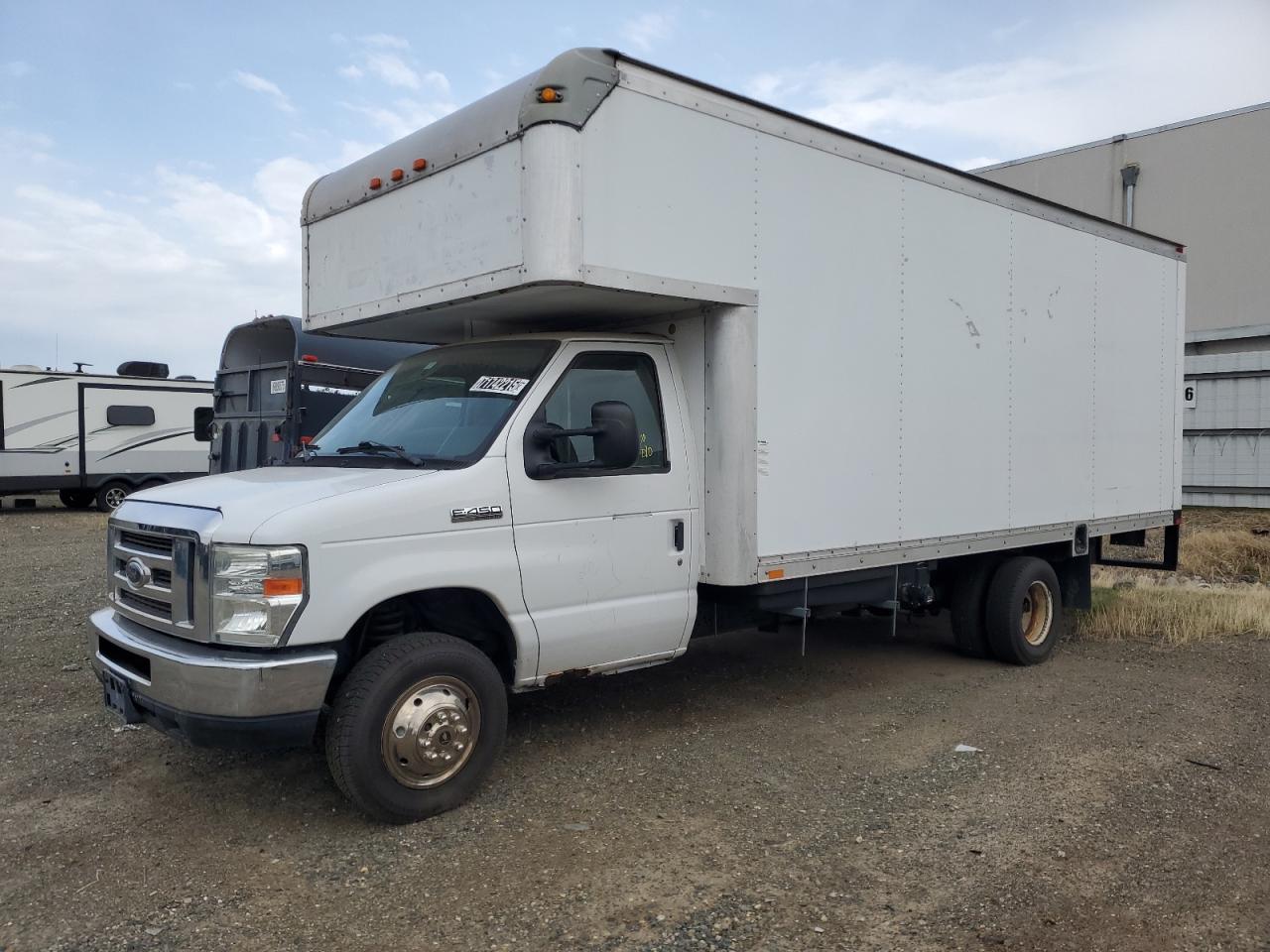 FORD ECONOLINE E450 SUPER DUTY CUTAWAY VAN