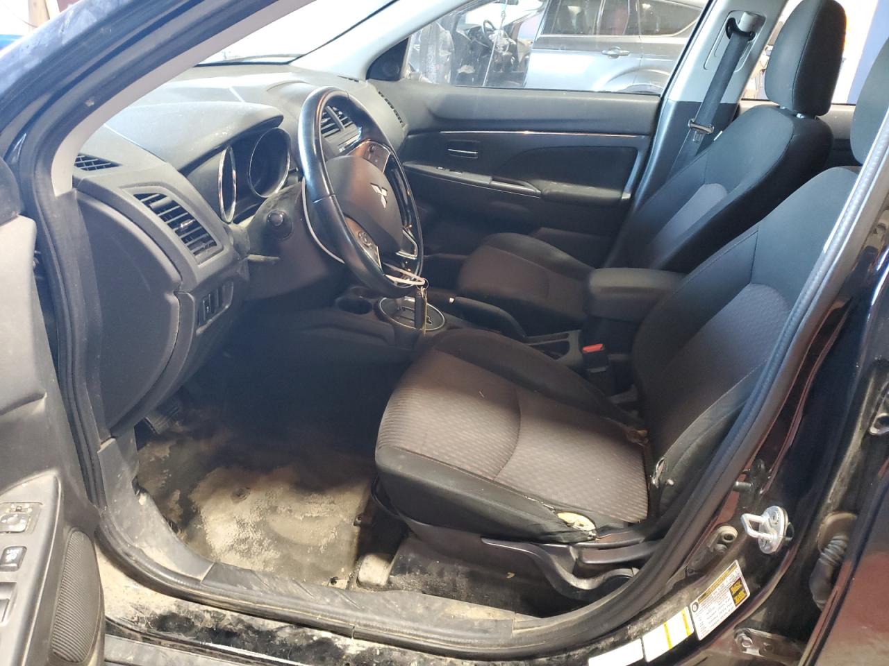 MITSUBISHI OUTLANDER ES